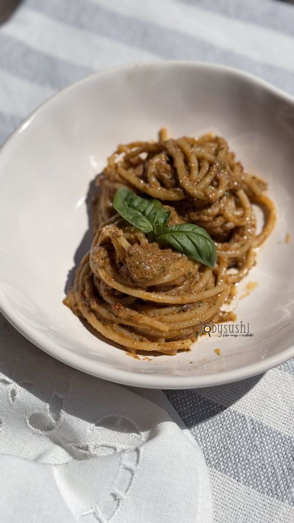 pesto mediterraneo